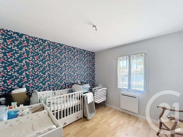 Maison &agrave; louer - 5 pi&egrave;ces - 113,55 m2 - St Yrieix Sur Charente - 16 - POITOU-CHARENTES