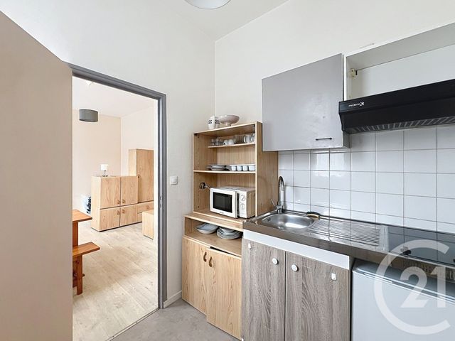 Appartement F1 &agrave; louer - 1 pi&egrave;ce - 24,24 m2 - Angouleme - 16 - POITOU-CHARENTES