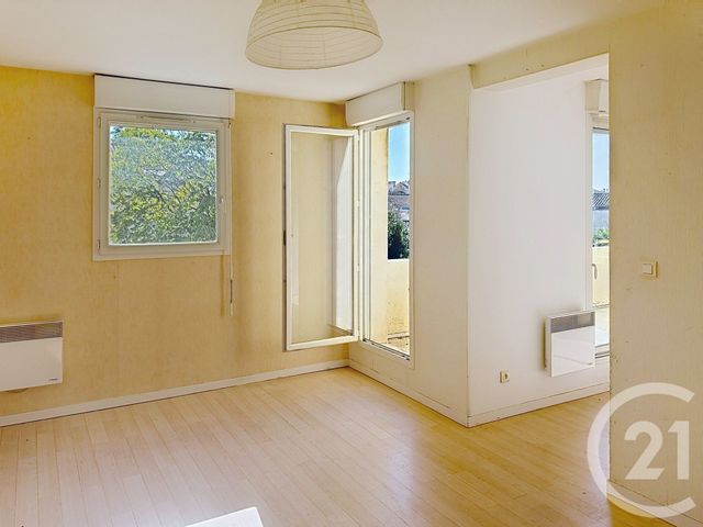 Appartement F3 &agrave; vendre - 4 pi&egrave;ces - 62,95 m2 - Angouleme - 16 - POITOU-CHARENTES