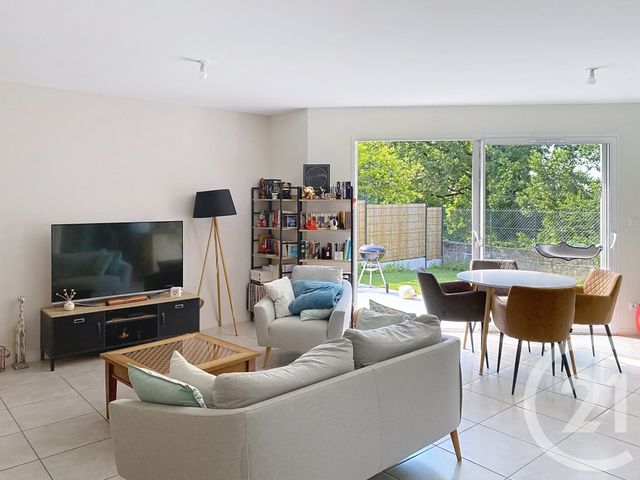 Maison &agrave; louer - 4 pi&egrave;ces - 87,10 m2 - Angouleme - 16 - POITOU-CHARENTES
