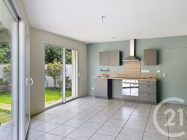 Maison &agrave; louer - 4 pi&egrave;ces - 87,10 m2 - Angouleme - 16 - POITOU-CHARENTES