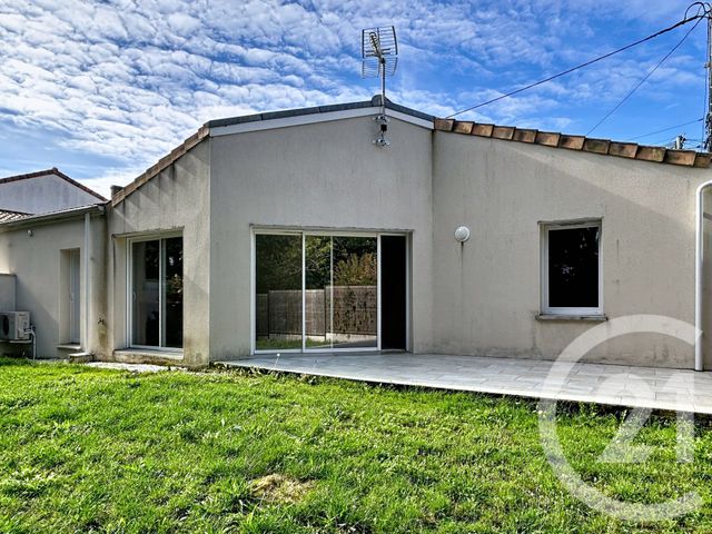 Maison &agrave; louer - 4 pi&egrave;ces - 87,10 m2 - Angouleme - 16 - POITOU-CHARENTES