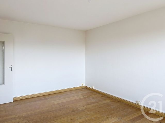 Appartement F3 &agrave; louer - 3 pi&egrave;ces - 63 m2 - Soyaux - 16 - POITOU-CHARENTES