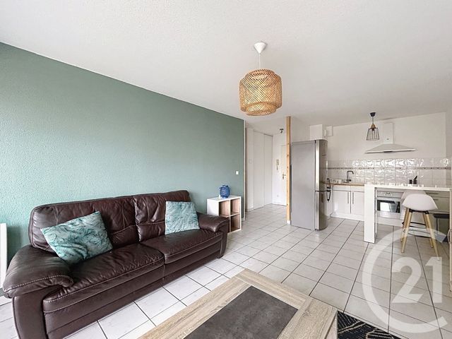 Appartement F2 &agrave; louer - 2 pi&egrave;ces - 47,76 m2 - Angouleme - 16 - POITOU-CHARENTES