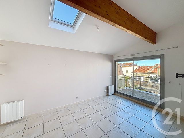 Appartement F2 &agrave; vendre - 3 pi&egrave;ces - 42,14 m2 - Angouleme - 16 - POITOU-CHARENTES