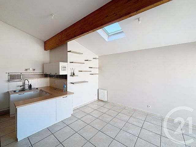 Appartement F2 &agrave; vendre - 3 pi&egrave;ces - 42,14 m2 - Angouleme - 16 - POITOU-CHARENTES