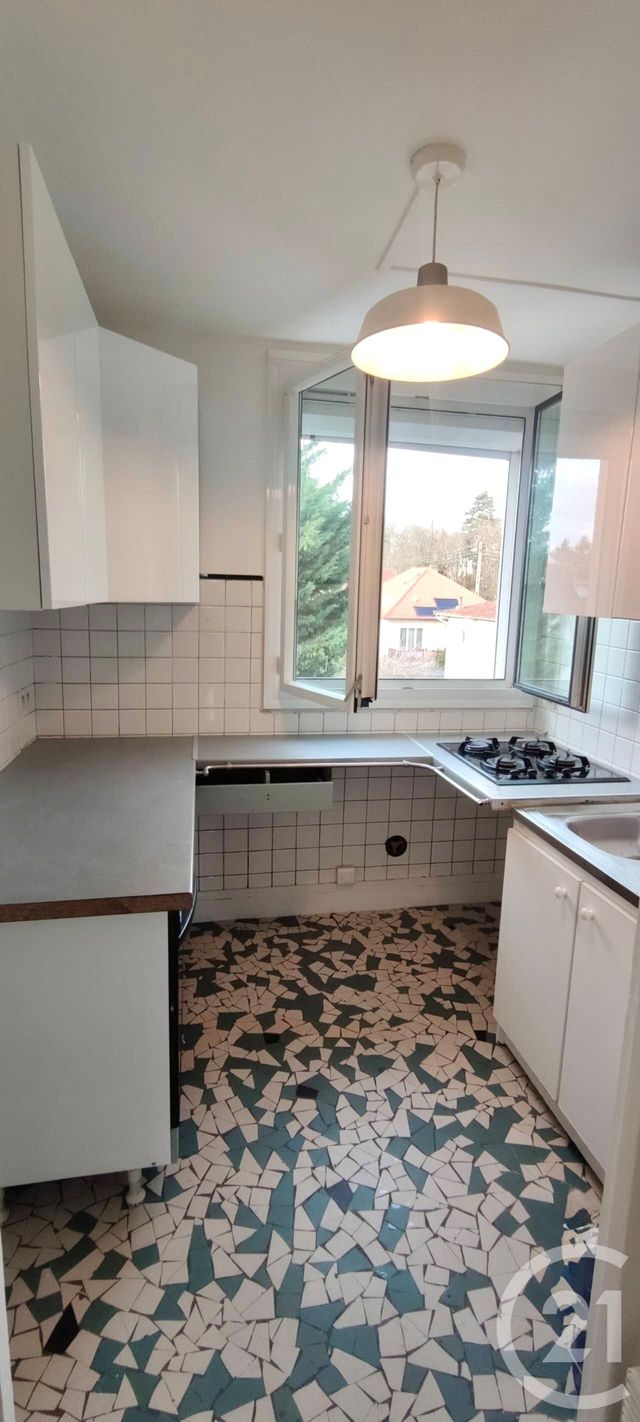 Appartement F4 &agrave; louer - 4 pi&egrave;ces - 62,54 m2 - Soisy Sous Montmorency - 95 - ILE-DE-FRANCE