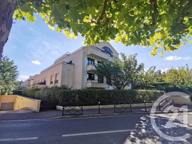 Appartement F4 à vendre ST GRATIEN