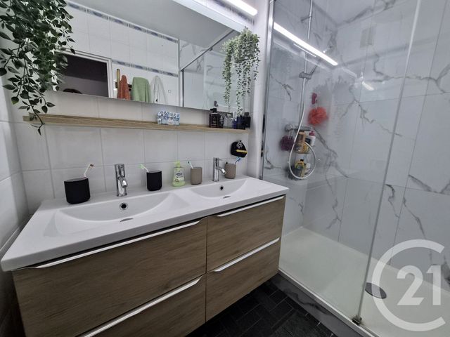 Appartement F4 à vendre - 4 pièces - 79,34 m2 - Eaubonne - 95 - ILE-DE-FRANCE