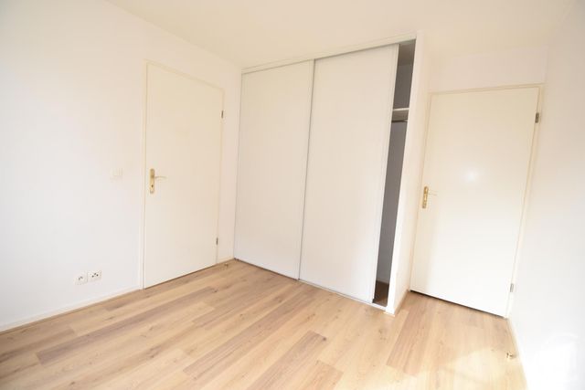 Appartement F2 &agrave; louer - 2 pi&egrave;ces - 38,79 m2 - Vaureal - 95 - ILE-DE-FRANCE