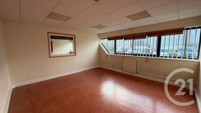 Bureaux à louer - 295.62 m2 - 78 - Yvelines