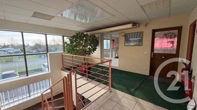 Bureaux à louer - 295.62 m2 - 78 - Yvelines