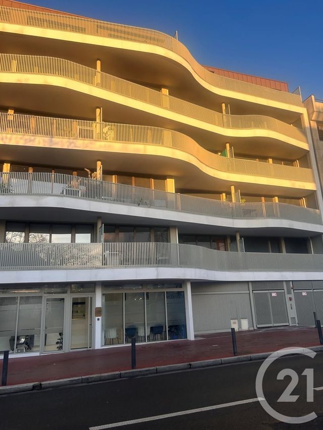 Appartement F5 &agrave; louer - 5 pi&egrave;ces - 99,90 m2 - Enghien Les Bains - 95 - ILE-DE-FRANCE