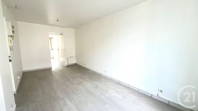 Appartement F1 &agrave; louer - 1 pi&egrave;ce - 24,58 m2 - Deuil La Barre - 95 - ILE-DE-FRANCE
