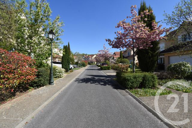 Maison &agrave; louer - 7 pi&egrave;ces - 157 m2 - Soisy Sous Montmorency - 95 - ILE-DE-FRANCE