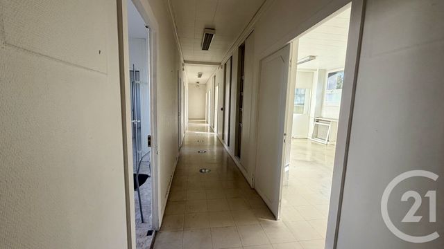 Bureaux à louer - 178.13 m2 - 95 - Val-d'Oise