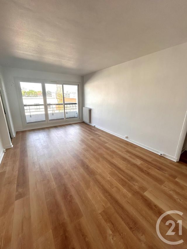 Appartement Studio à louer SOISY SOUS MONTMORENCY