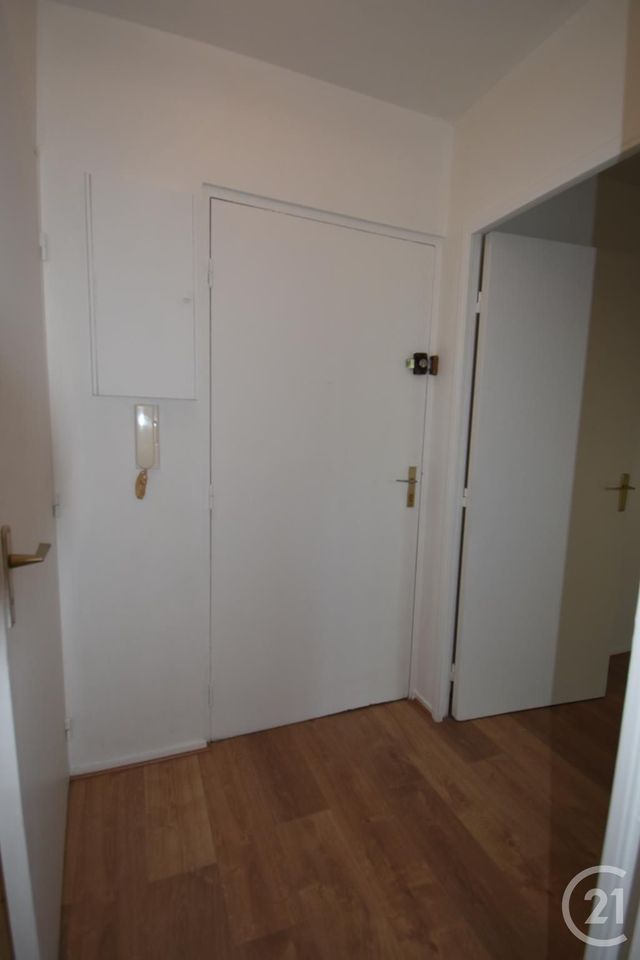 Appartement F1 &agrave; louer - 1 pi&egrave;ce - 29,98 m2 - Deuil La Barre - 95 - ILE-DE-FRANCE