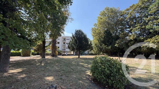Appartement &agrave; louer - 2 pi&egrave;ces - 56,44 m2 - Enghien Les Bains - 95 - ILE-DE-FRANCE