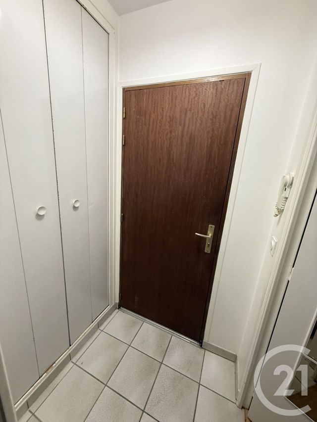 Appartement Studio &agrave; louer - 1 pi&egrave;ce - 29,99 m2 - Conflans Ste Honorine - 78 - ILE-DE-FRANCE