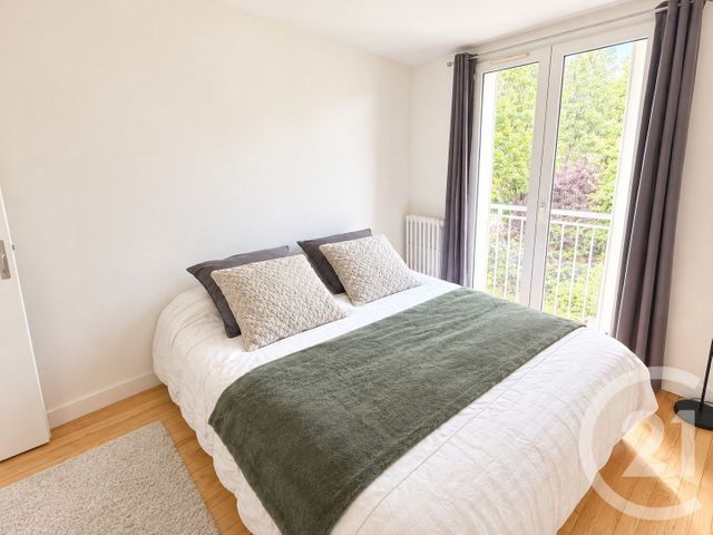 Appartement &agrave; louer - 4 pi&egrave;ces - 73,31 m2 - Sannois - 95 - ILE-DE-FRANCE