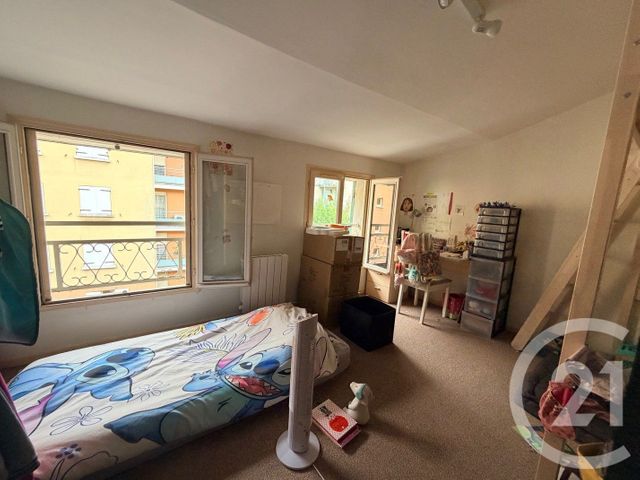 Appartement F3 &agrave; vendre - 3 pi&egrave;ces - 75,60 m2 - Voiron - 38 - RHONE-ALPES