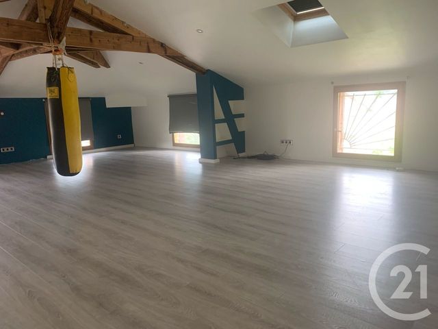 Maison &agrave; vendre - 5 pi&egrave;ces - 135,49 m2 - Voiron - 38 - RHONE-ALPES