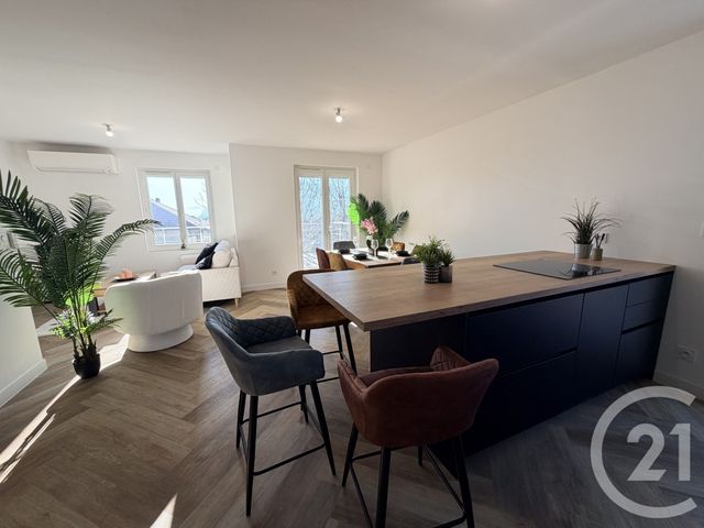 Maison &agrave; vendre - 4 pi&egrave;ces - 104 m2 - Voiron - 38 - RHONE-ALPES