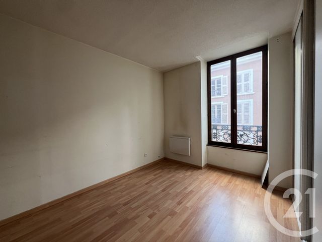 Appartement F3 à vendre - 3 pièces - 65,24 m2 - Voiron - 38 - RHONE-ALPES