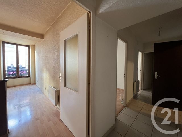 Appartement F3 à vendre - 3 pièces - 65,24 m2 - Voiron - 38 - RHONE-ALPES
