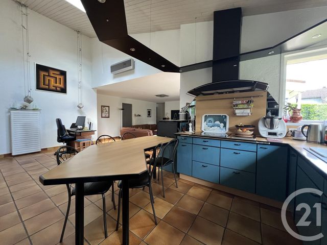 Maison &agrave; vendre - 10 pi&egrave;ces - 300 m2 - Voiron - 38 - RHONE-ALPES