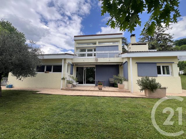 Maison &agrave; vendre - 10 pi&egrave;ces - 300 m2 - Voiron - 38 - RHONE-ALPES