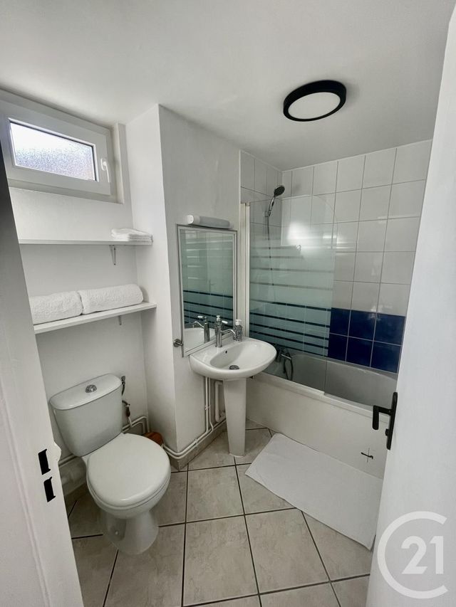 Appartement F1 à vendre - 1 pièce - 27,60 m2 - Moirans - 38 - RHONE-ALPES