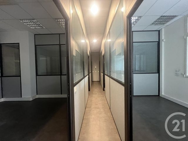 Divers &agrave; vendre - 185 m2 - Voiron - 38 - RHONE-ALPES