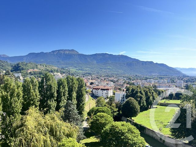 Appartement F2 à vendre VOIRON