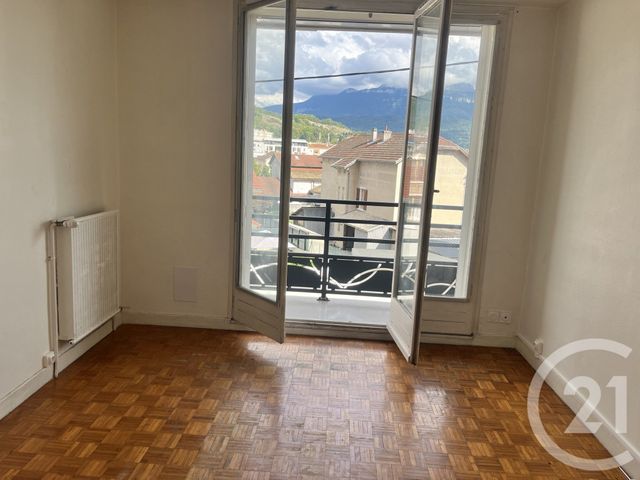 Appartement F2 &agrave; vendre - 2 pi&egrave;ces - 40,61 m2 - Voiron - 38 - RHONE-ALPES