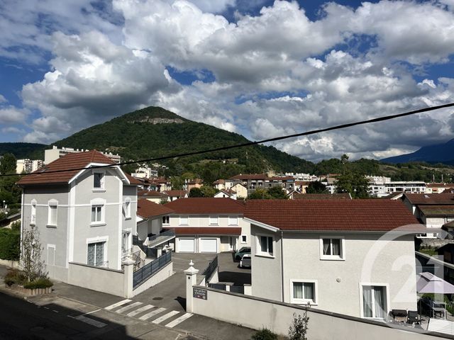 Appartement F2 &agrave; vendre - 2 pi&egrave;ces - 40,61 m2 - Voiron - 38 - RHONE-ALPES