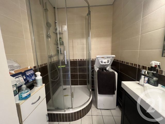 Appartement F3 &agrave; vendre - 3 pi&egrave;ces - 60 m2 - Voiron - 38 - RHONE-ALPES