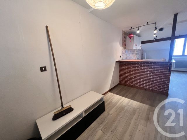 Appartement F2 &agrave; vendre - 2 pi&egrave;ces - 62 m2 - Voiron - 38 - RHONE-ALPES