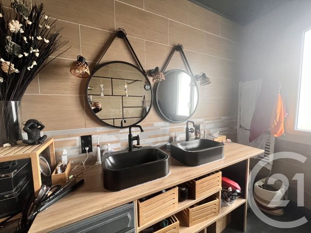 Maison à vendre - 6 pièces - 259 m2 - St Jean De Moirans - 38 - RHONE-ALPES