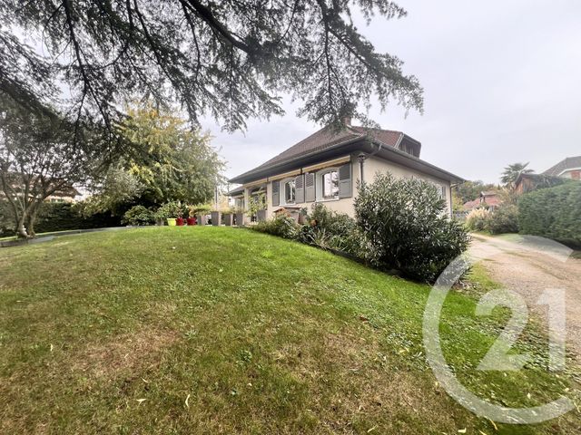 Maison à vendre - 6 pièces - 259 m2 - St Jean De Moirans - 38 - RHONE-ALPES
