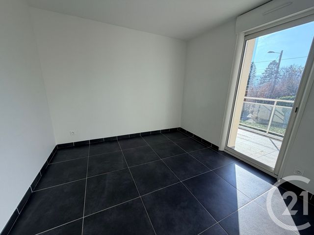 Appartement F4 &agrave; vendre - 4 pi&egrave;ces - 64,32 m2 - Voiron - 38 - RHONE-ALPES