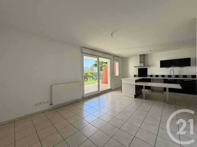 Appartement F3 &agrave; vendre - 3 pi&egrave;ces - 68,20 m2 - Voiron - 38 - RHONE-ALPES