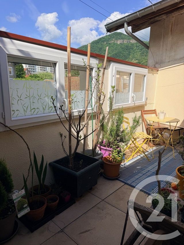 Maison &agrave; vendre - 3 pi&egrave;ces - 71,39 m2 - Voiron - 38 - RHONE-ALPES