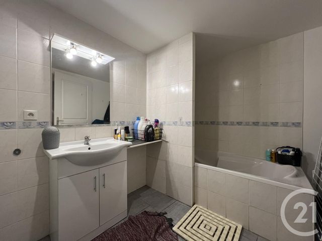 Appartement F2 &agrave; vendre - 2 pi&egrave;ces - 68,75 m2 - Tullins - 38 - RHONE-ALPES