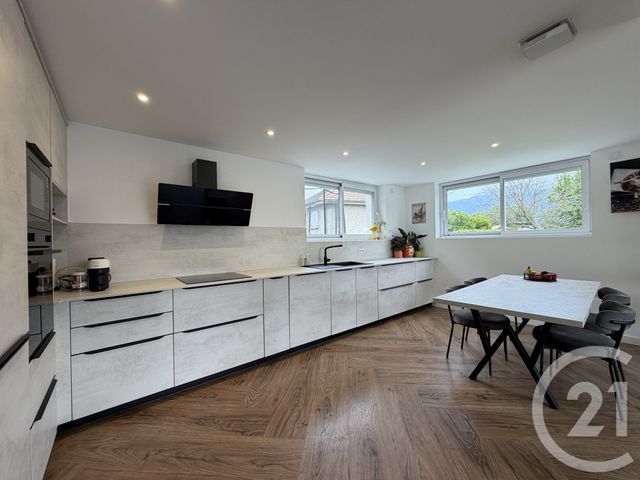 Maison &agrave; vendre - 5 pi&egrave;ces - 132 m2 - Voiron - 38 - RHONE-ALPES