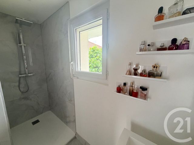 Maison &agrave; vendre - 5 pi&egrave;ces - 132 m2 - Voiron - 38 - RHONE-ALPES