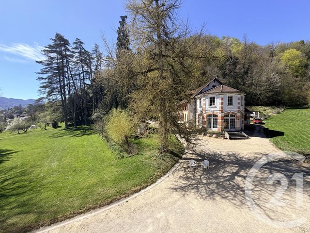 Maison &agrave; vendre - 14 pi&egrave;ces - 434,52 m2 - St Geoire En Valdaine - 38 - RHONE-ALPES
