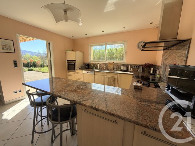 Maison &agrave; vendre - 7 pi&egrave;ces - 250 m2 - St Geoire En Valdaine - 38 - RHONE-ALPES