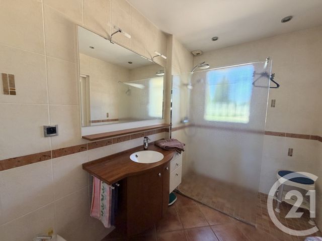 Maison &agrave; vendre - 7 pi&egrave;ces - 250 m2 - St Geoire En Valdaine - 38 - RHONE-ALPES